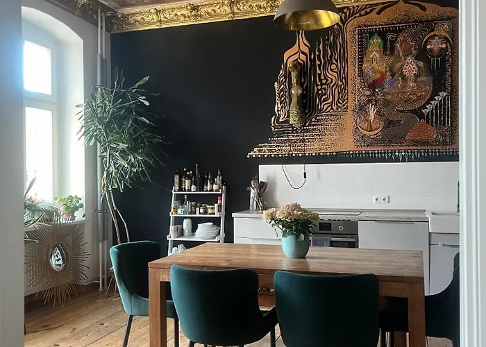 Spirit & Style - Spacious, Bright 75m2 - 2 Bedroom In Ideal Prenzlauer Berg Location